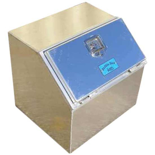 Merritt 22 X 21 X 30 Inch Smooth Aluminum Saddle Box WithNo Step